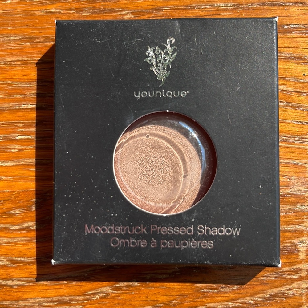 Younique Eyeshadow